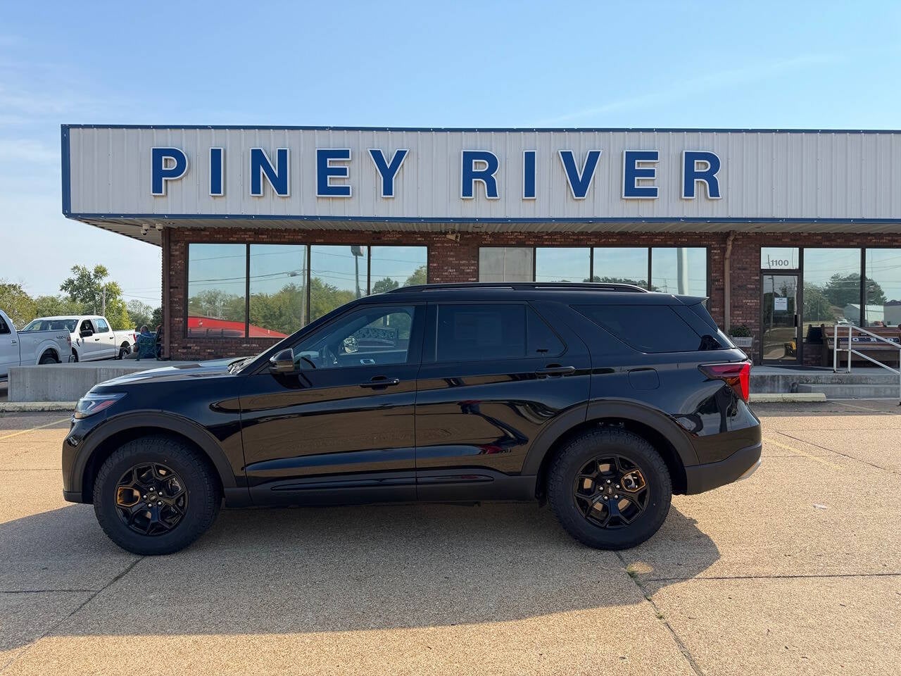 2027 Ford Explorer Tremor AWD 4dr SUV