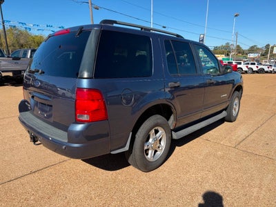 2004 Ford Explorer XLT 4dr 4WD SUV