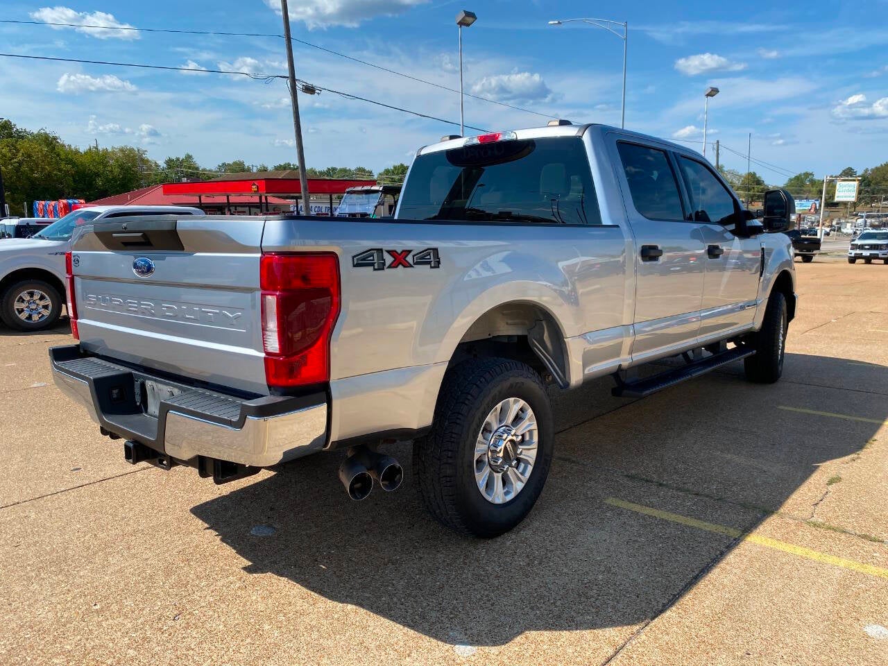 2022 Ford F-250 Super Duty XLT 4x4 4dr Crew Cab 6.8 ft. SB Pickup