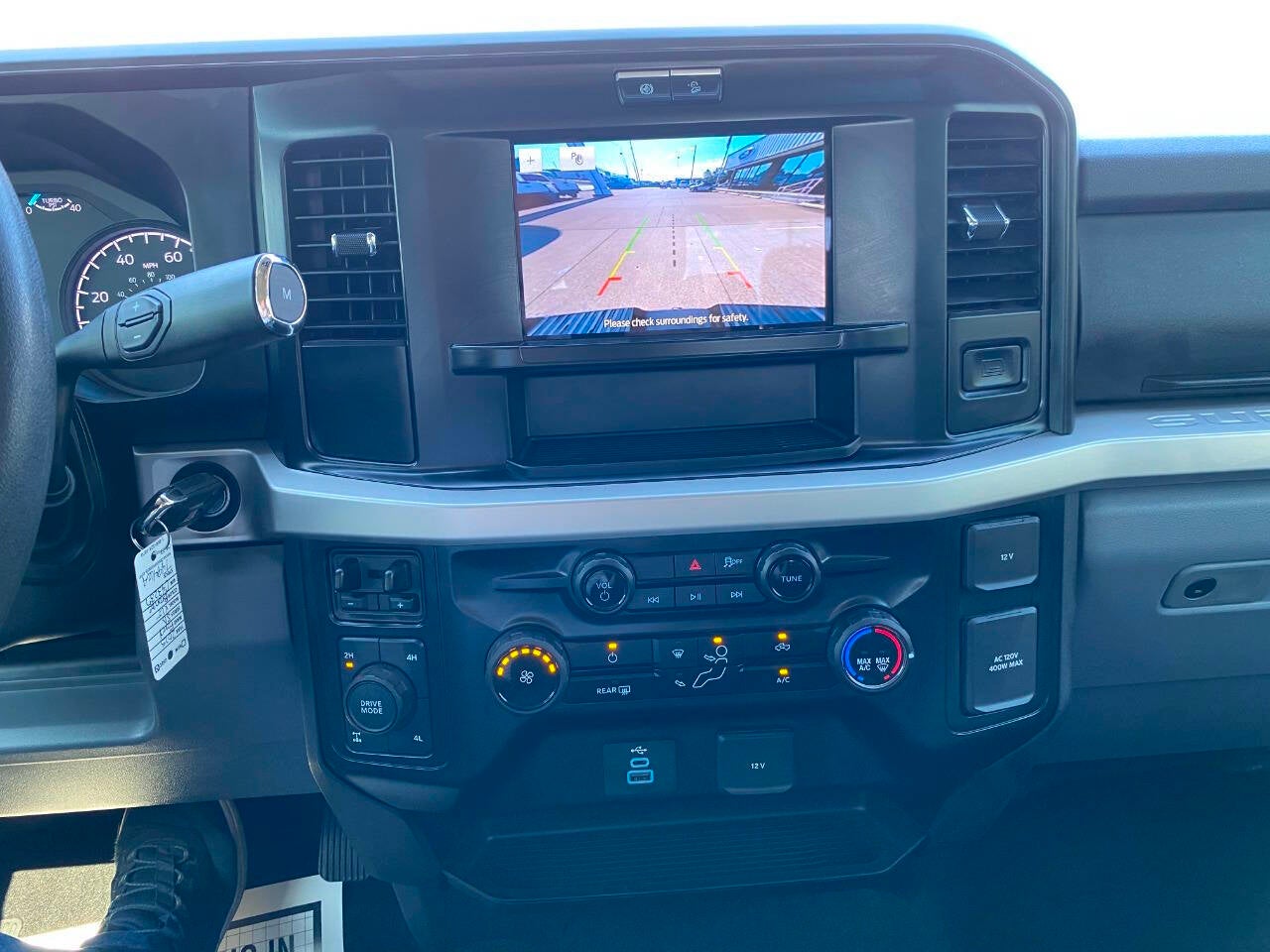 2025 Ford F-250 Super Duty XLT 4x4 4dr Crew Cab 6.8 ft. SB Pickup