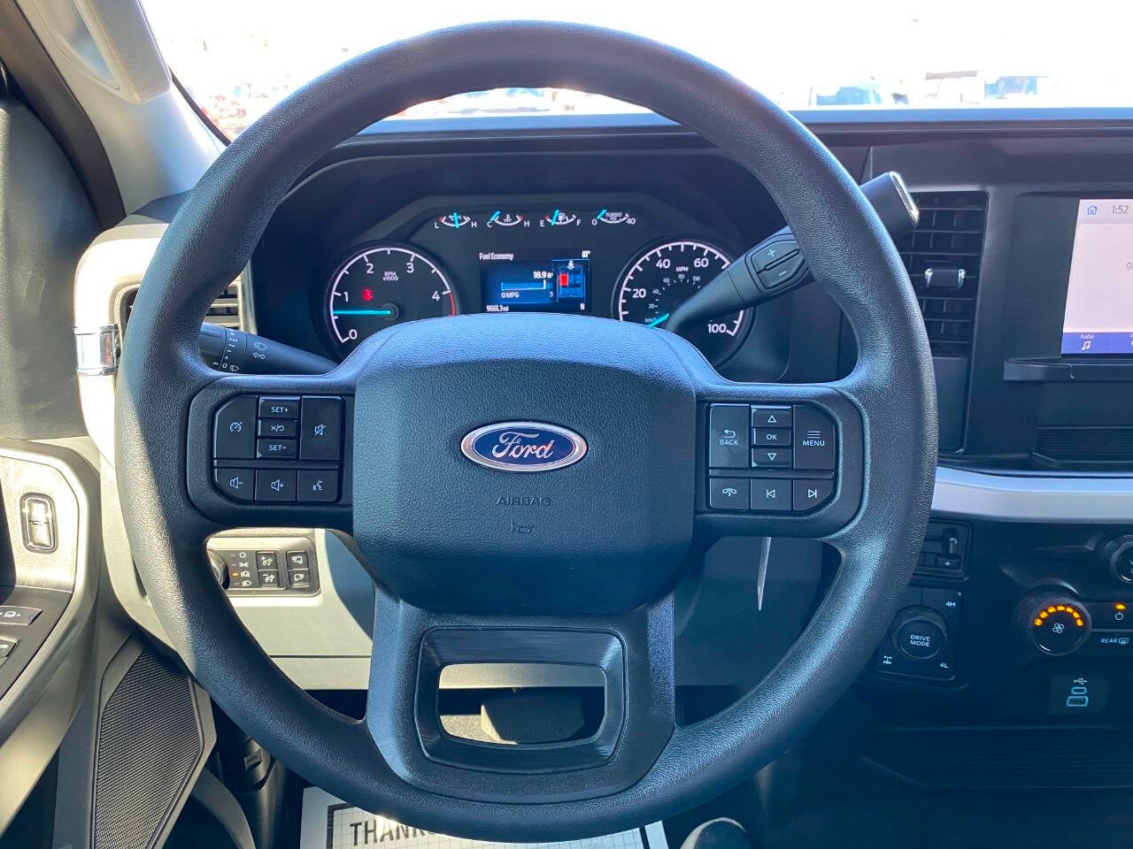 2025 Ford F-250 Super Duty XLT 4x4 4dr Crew Cab 6.8 ft. SB Pickup