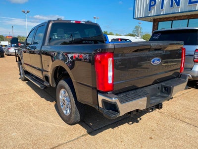 2025 Ford F-250 Super Duty XLT 4x4 4dr Crew Cab 6.8 ft. SB Pickup