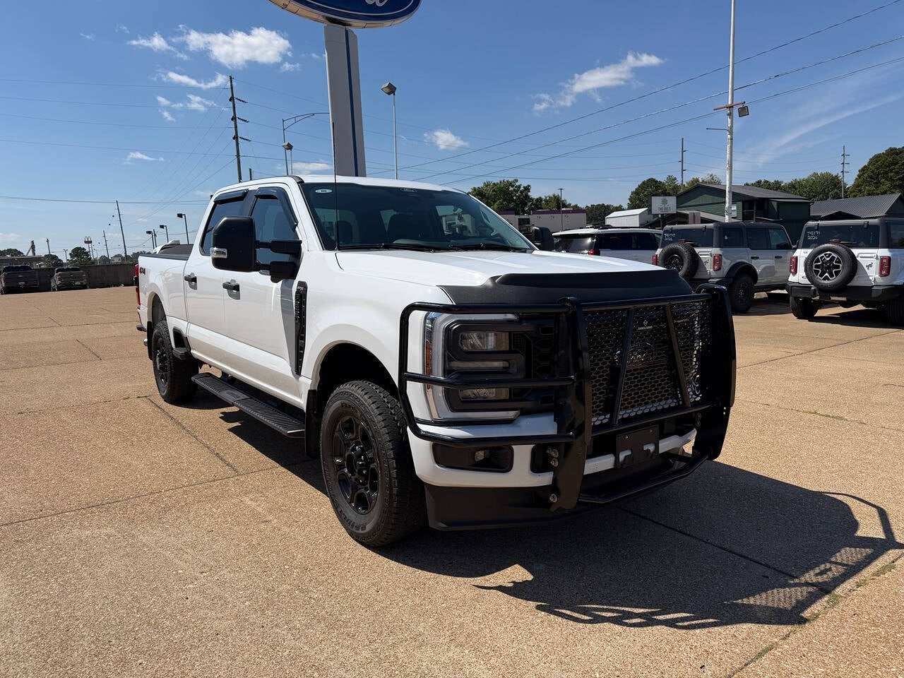 2024 Ford F-250 Super Duty XL 4x4 4dr Crew Cab 6.8 ft. SB Pickup