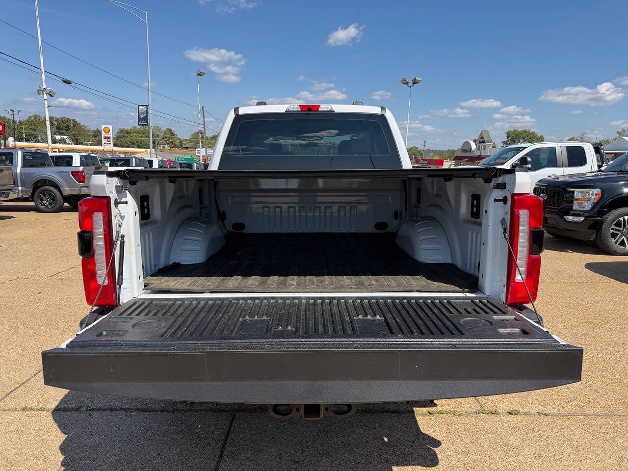 2024 Ford F-250 Super Duty XL 4x4 4dr Crew Cab 6.8 ft. SB Pickup