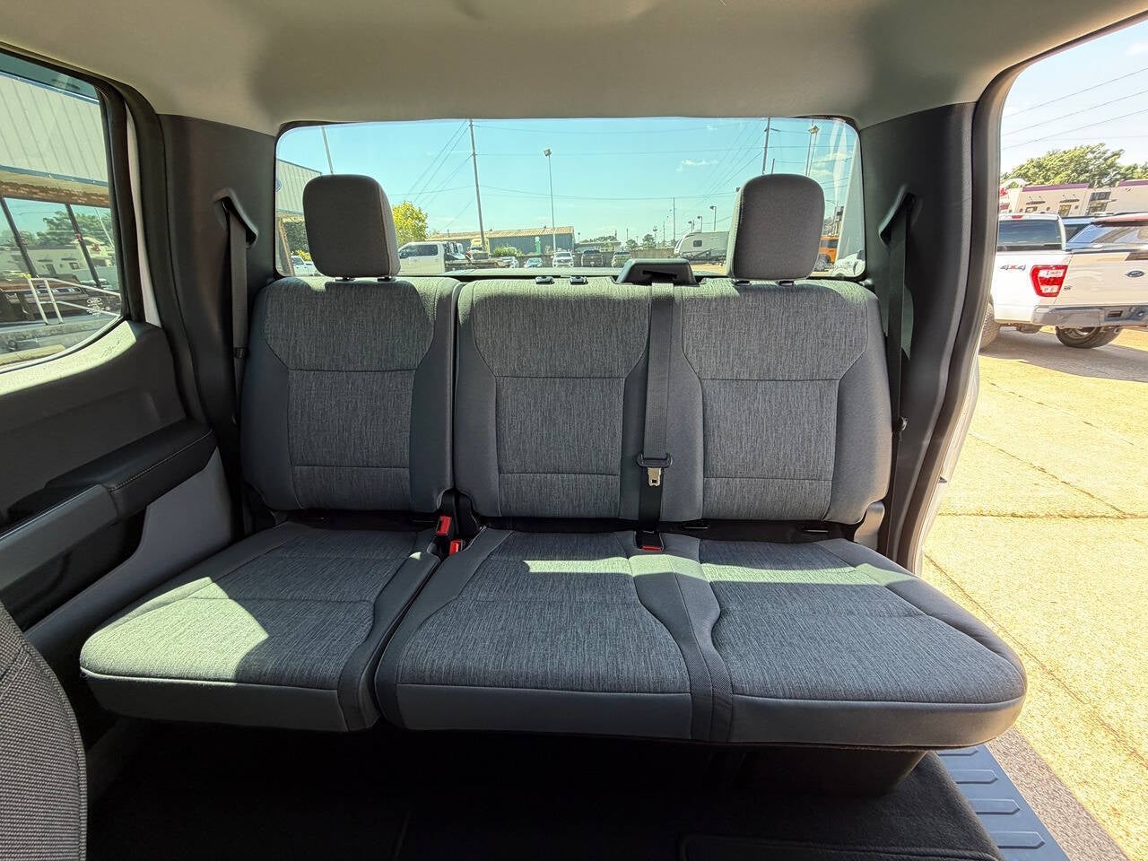 2024 Ford F-250 Super Duty XL 4x4 4dr Crew Cab 6.8 ft. SB Pickup