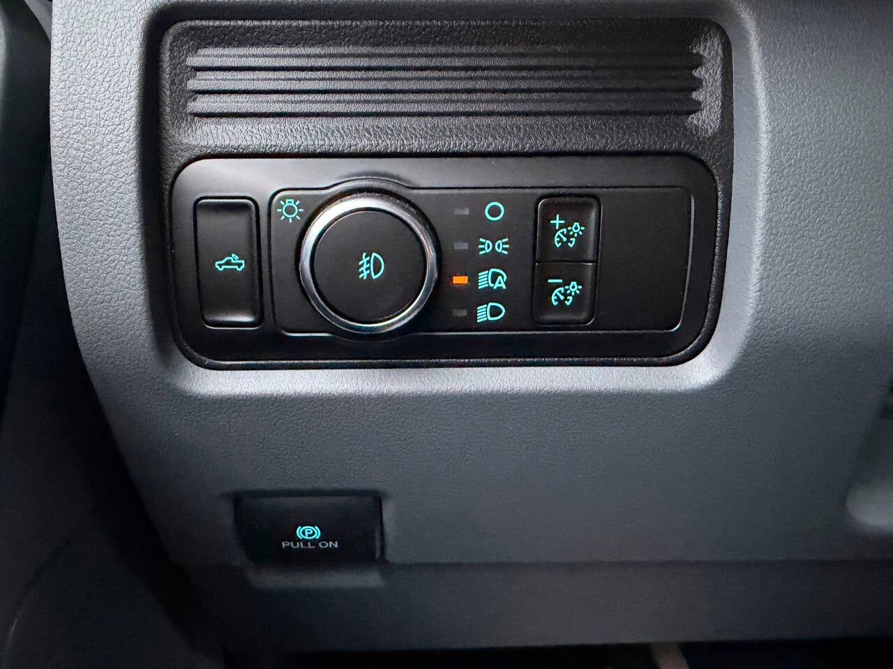 2026 Ford F-350 Super Duty XL 4x4 4dr Crew Cab 8 ft. LB SRW Pickup