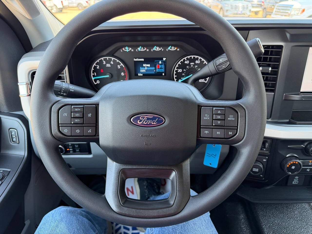 2027 Ford F-350 Super Duty XL 4x4 4dr Crew Cab 8 ft. LB SRW Pickup