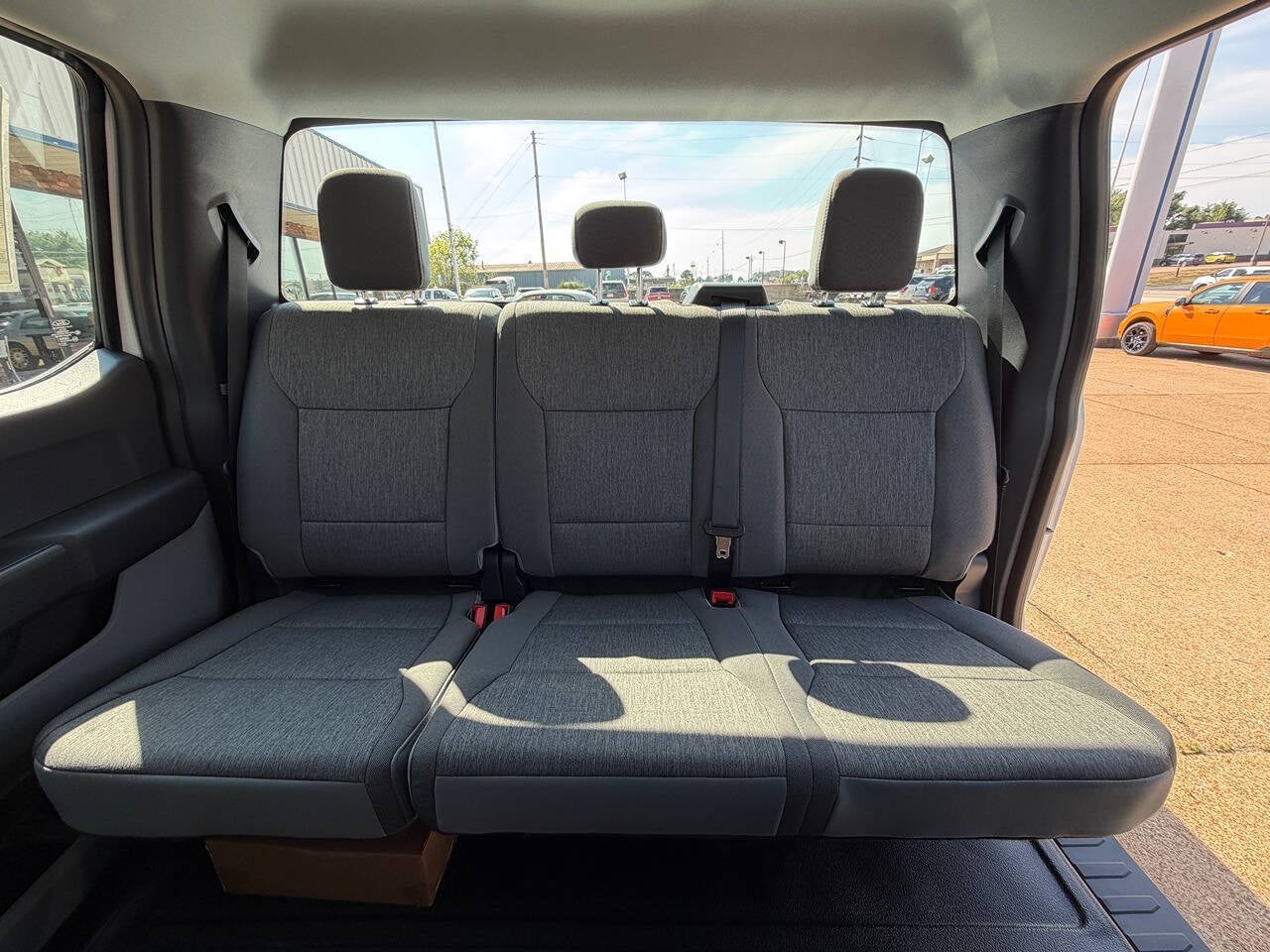2027 Ford F-350 Super Duty XL 4x4 4dr Crew Cab 8 ft. LB SRW Pickup