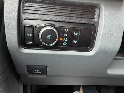 2024 Ford F-350 Super Duty XL 4x4 4dr Crew Cab 8 ft. LB DRW Pickup