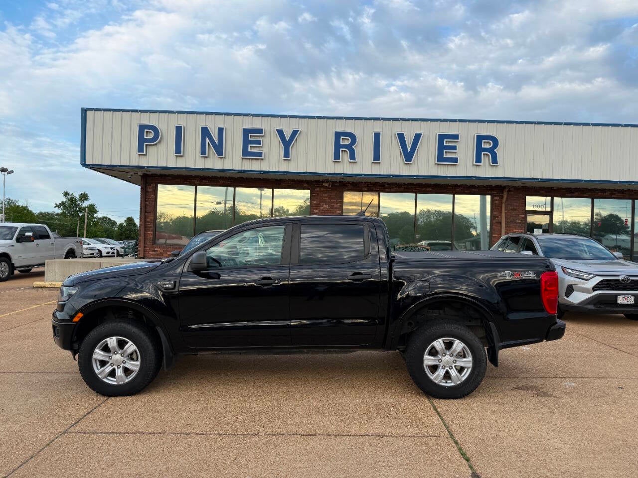 2021 Ford Ranger XLT 4x4 4dr SuperCrew 5.1 ft. SB