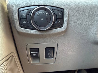 2018 Ford F-150 XLT 4x2 4dr SuperCrew 5.5 ft. SB