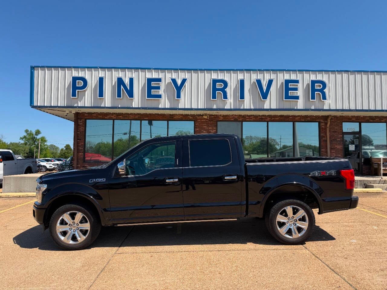 2020 Ford F-150 Platinum 4x4 4dr SuperCrew 5.5 ft. SB