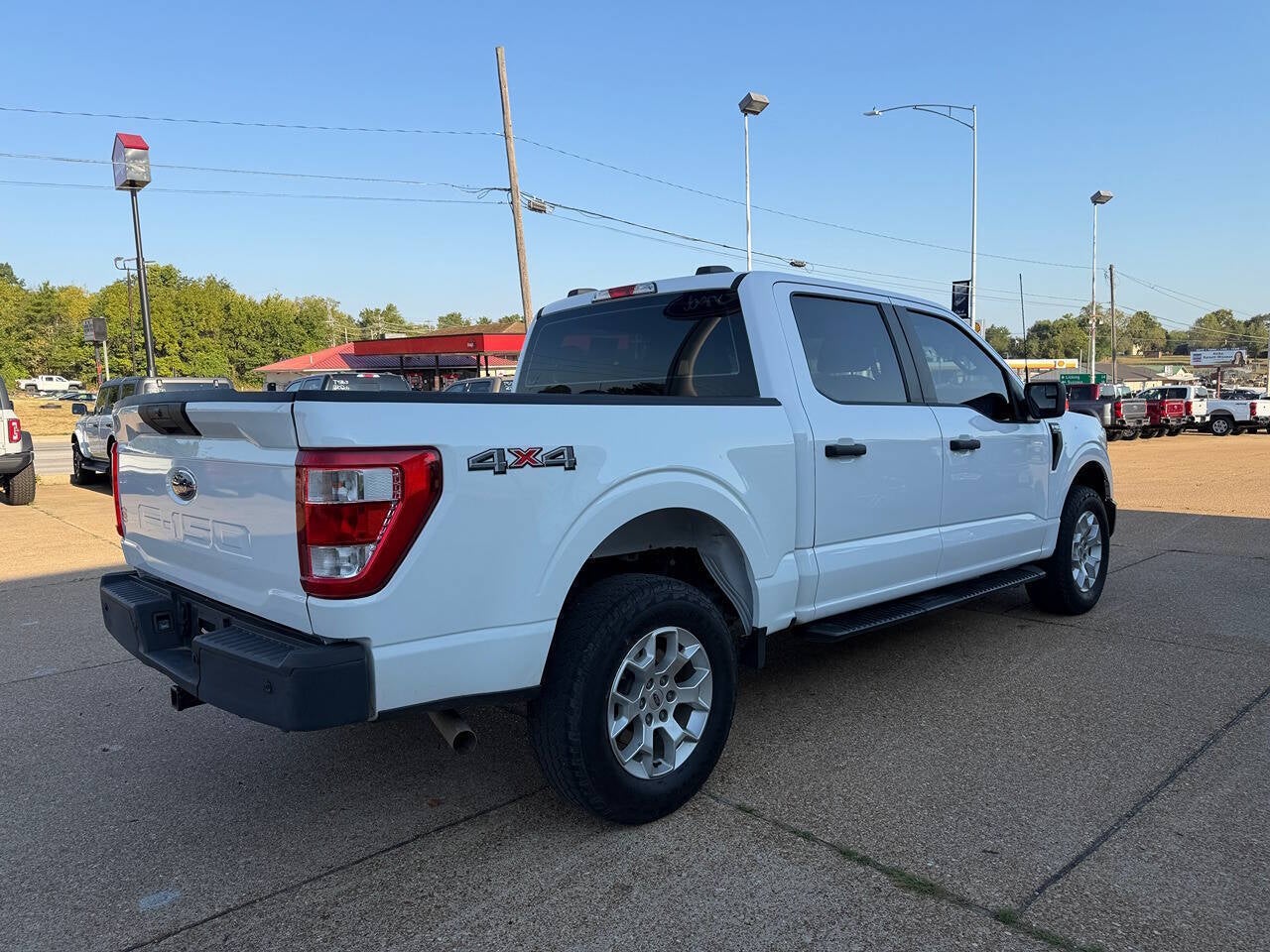 2022 Ford F-150 XL 4x4 4dr SuperCrew 5.5 ft. SB