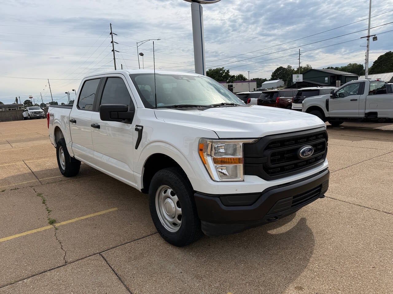 2022 Ford F-150 XL 4x4 4dr SuperCrew 5.5 ft. SB