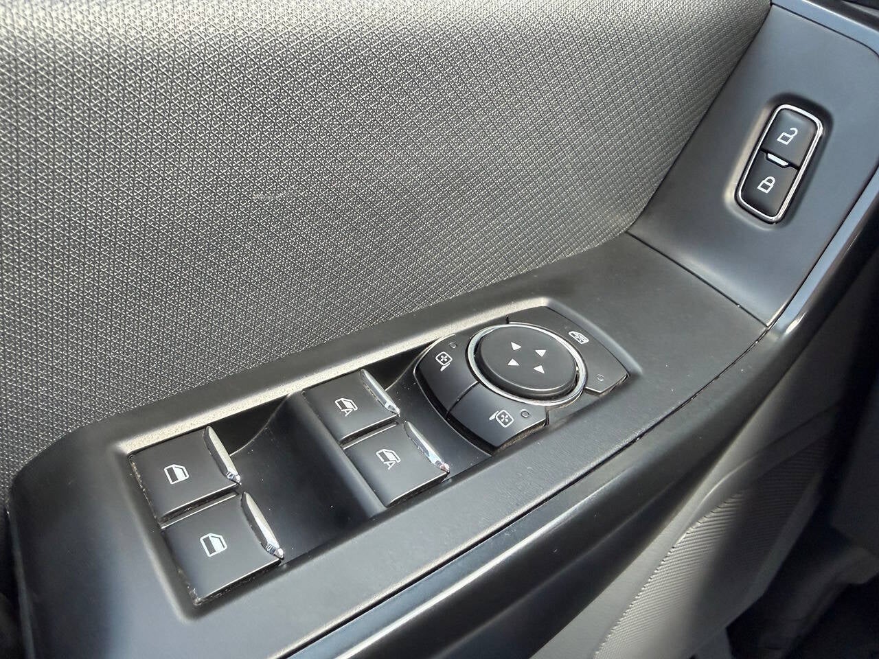 2022 Ford F-150 XL 4x4 4dr SuperCrew 5.5 ft. SB