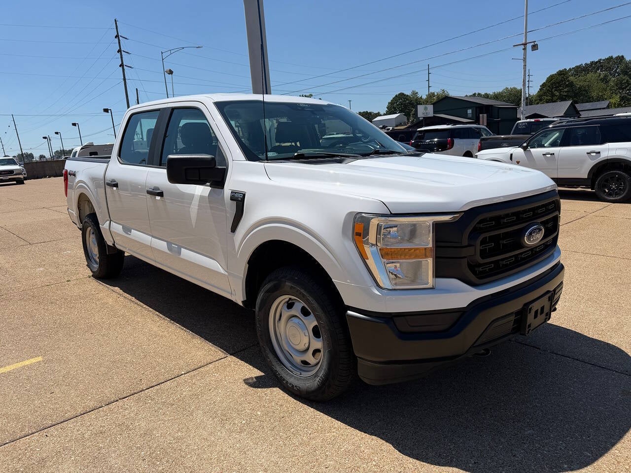 2022 Ford F-150 XL 4x4 4dr SuperCrew 5.5 ft. SB