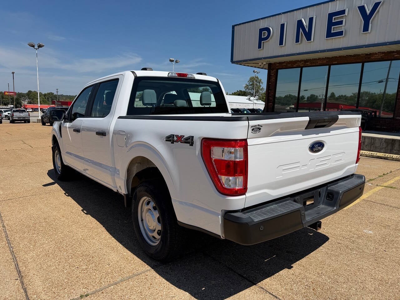 2022 Ford F-150 XL 4x4 4dr SuperCrew 5.5 ft. SB