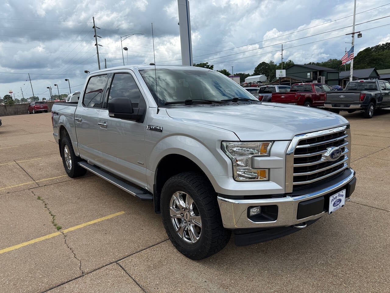 2017 Ford F-150 XLT 4x4 4dr SuperCrew 5.5 ft. SB