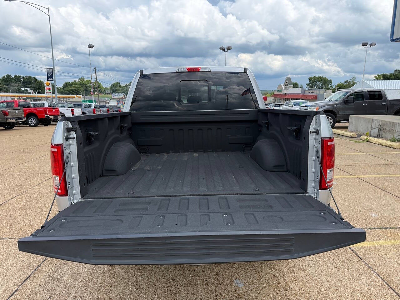 2017 Ford F-150 XLT 4x4 4dr SuperCrew 5.5 ft. SB