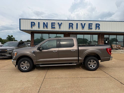 2022 Ford F-150 XLT 4x4 4dr SuperCrew 5.5 ft. SB