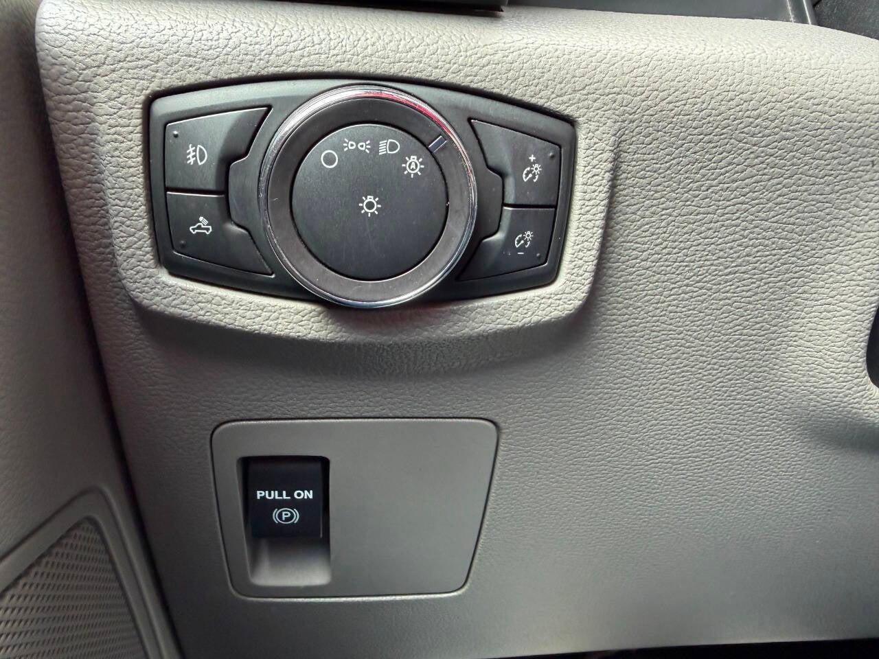 2018 Ford F-150 XL 4x4 4dr SuperCrew 5.5 ft. SB