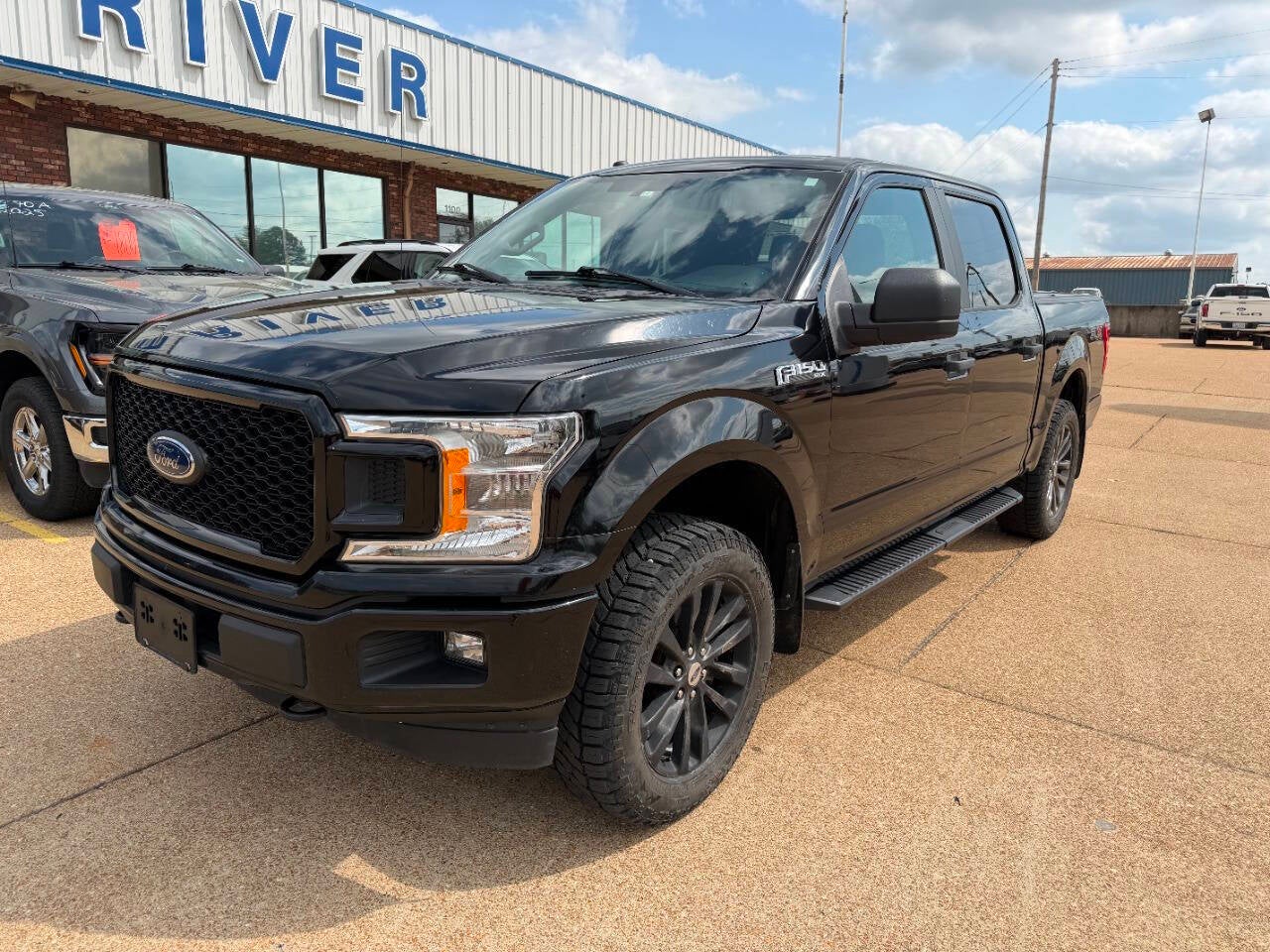 2018 Ford F-150 XL 4x4 4dr SuperCrew 5.5 ft. SB