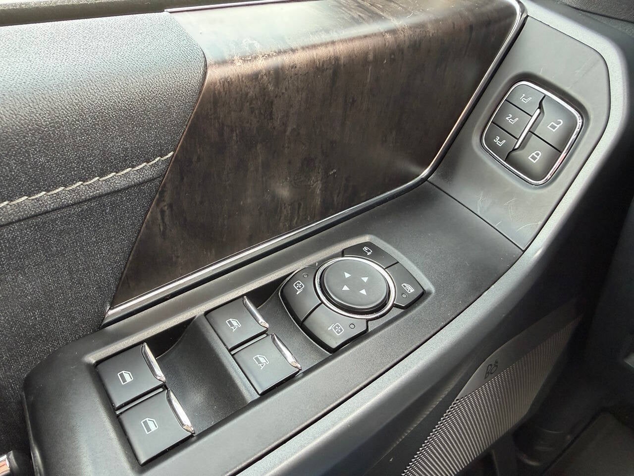 2021 Ford F-150 Lariat 4x4 4dr SuperCrew 5.5 ft. SB