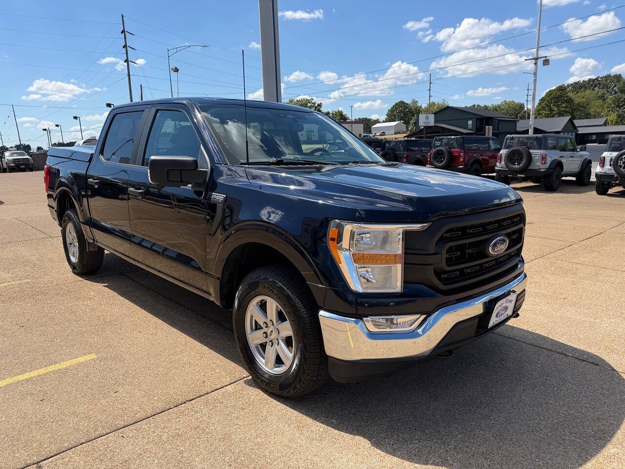2022 Ford F-150 XL 4x4 4dr SuperCrew 5.5 ft. SB