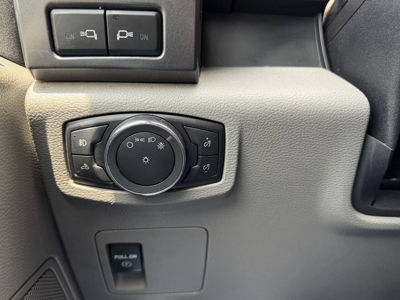 2018 Ford F-150 XLT 4x4 4dr SuperCrew 5.5 ft. SB