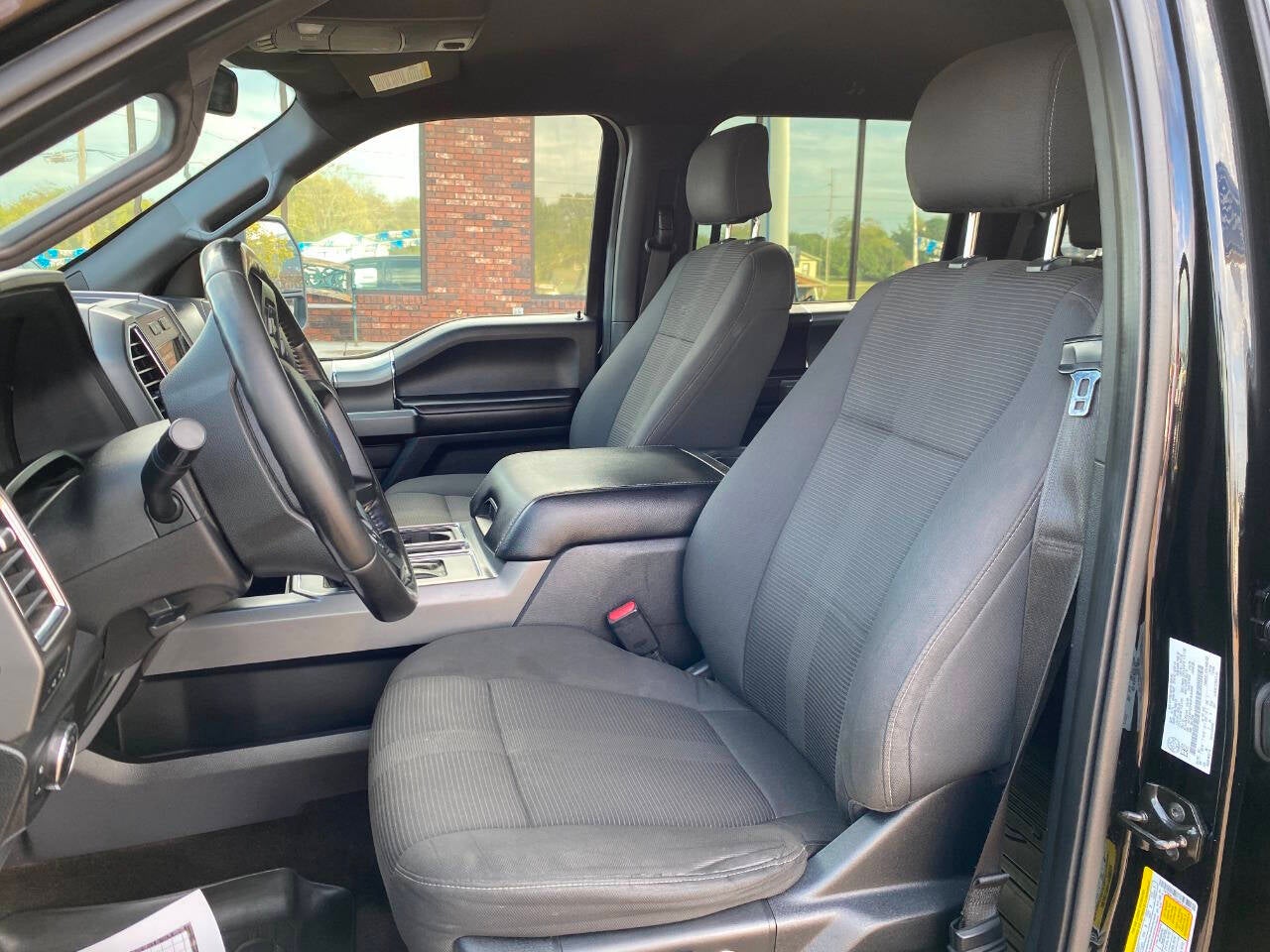 2017 Ford F-150 XLT 4x4 4dr SuperCrew 5.5 ft. SB