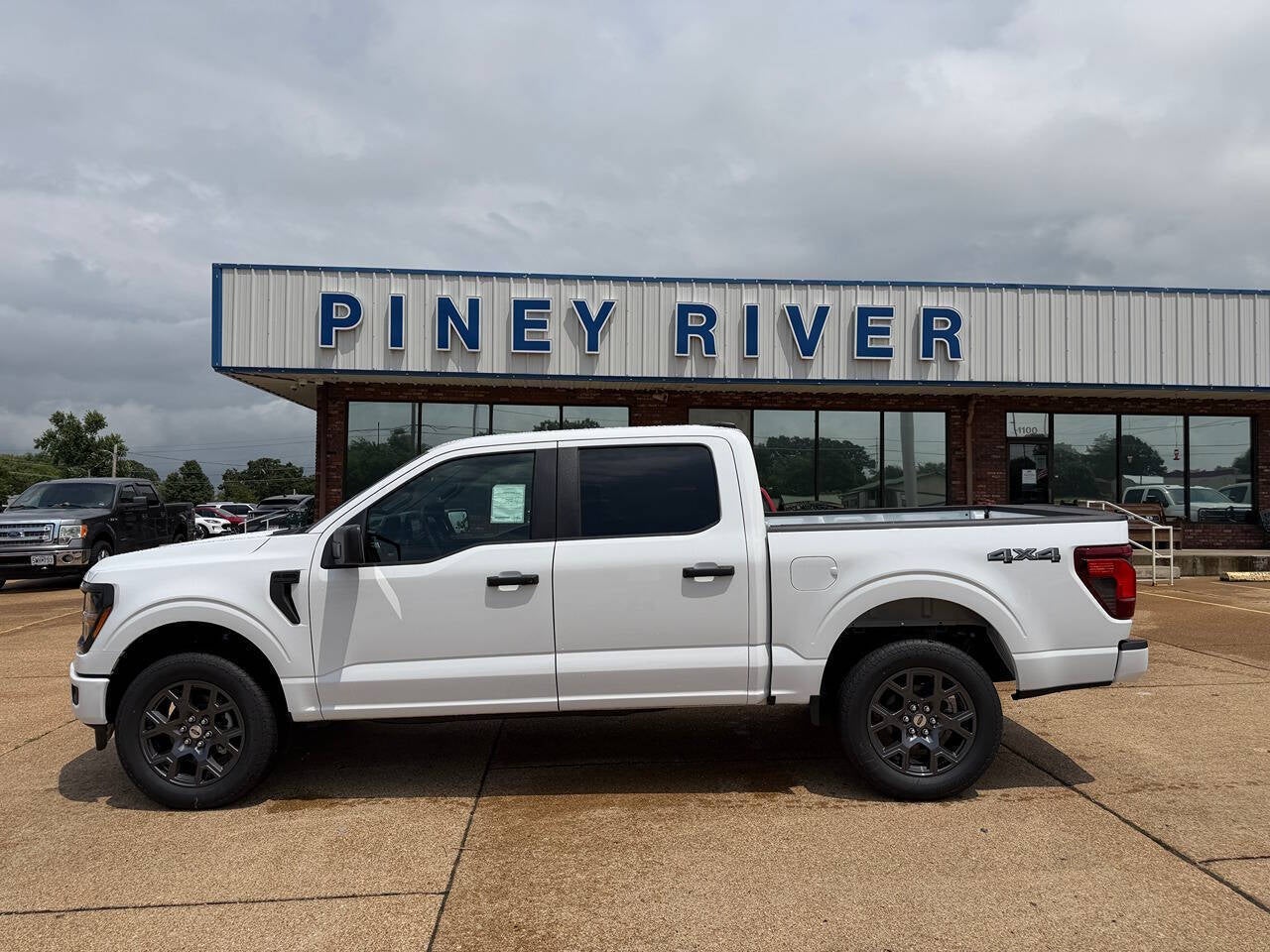 2026 Ford F-150 STX 4x4 4dr SuperCrew 5.5 ft. SB