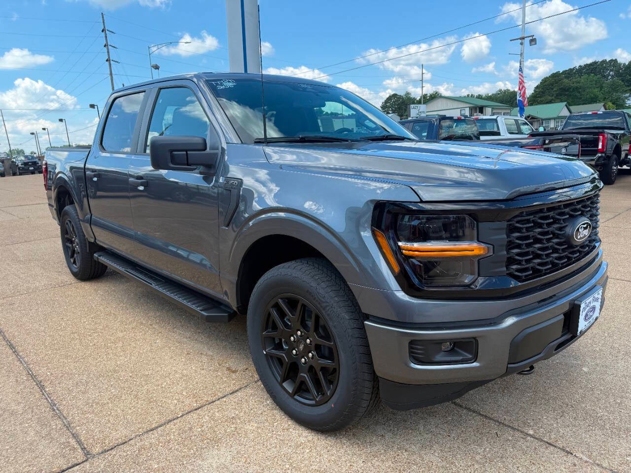 2025 Ford F-150 STX 4x4 4dr SuperCrew 5.5 ft. SB