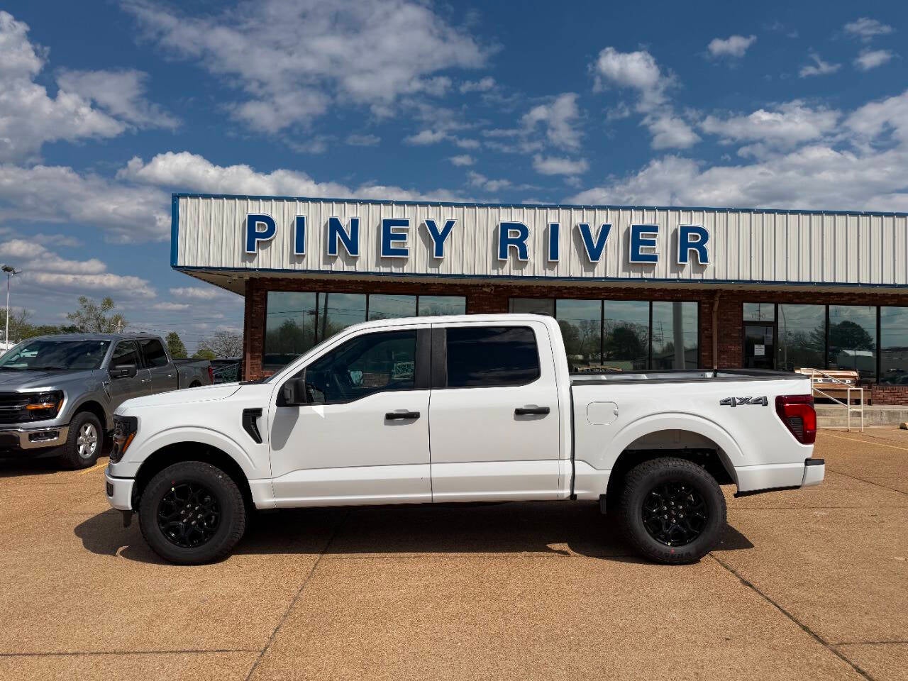 2026 Ford F-150 STX 4x4 4dr SuperCrew 5.5 ft. SB