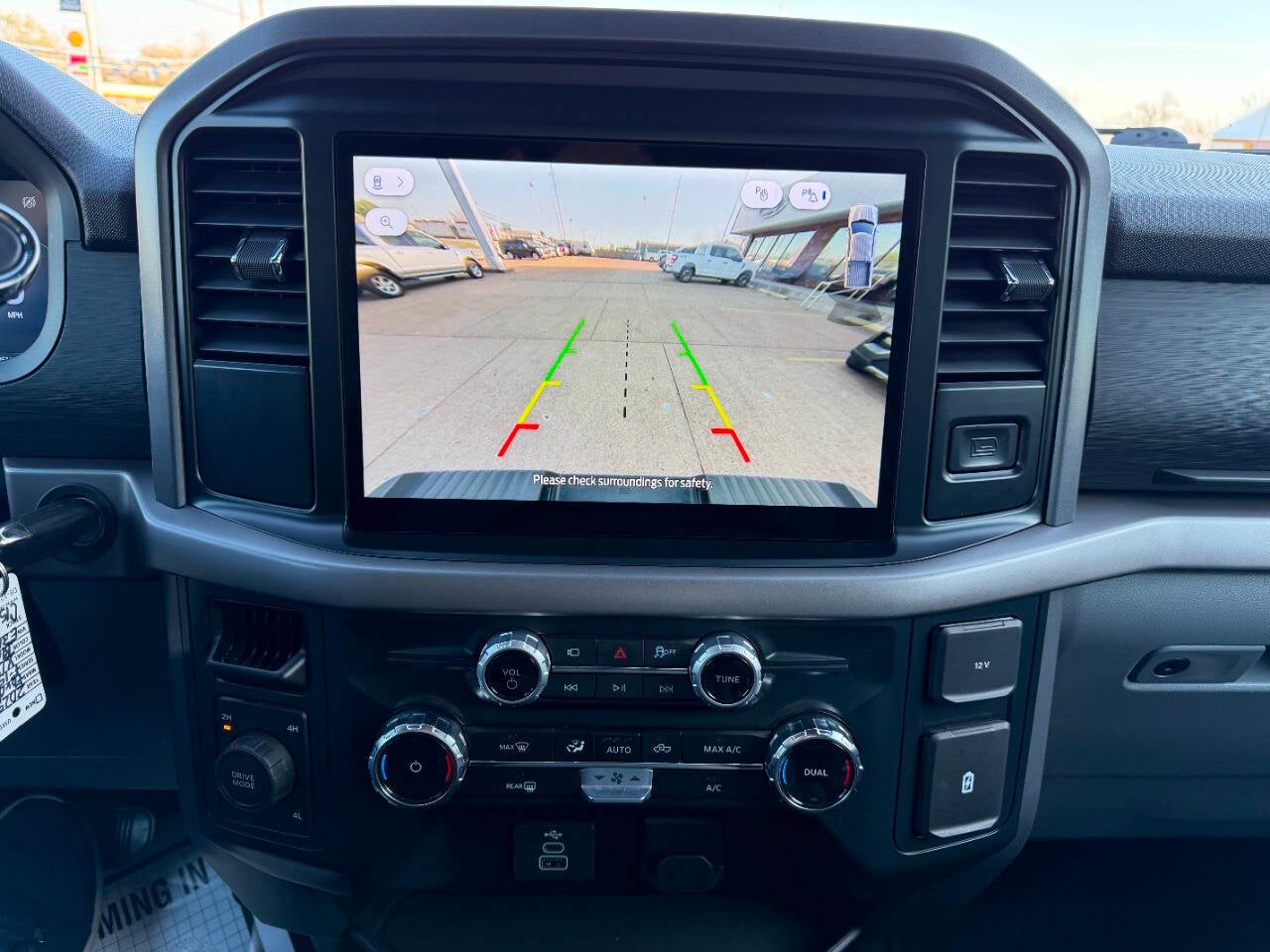 2025 Ford F-150 XLT 4x4 4dr SuperCrew 5.5 ft. SB