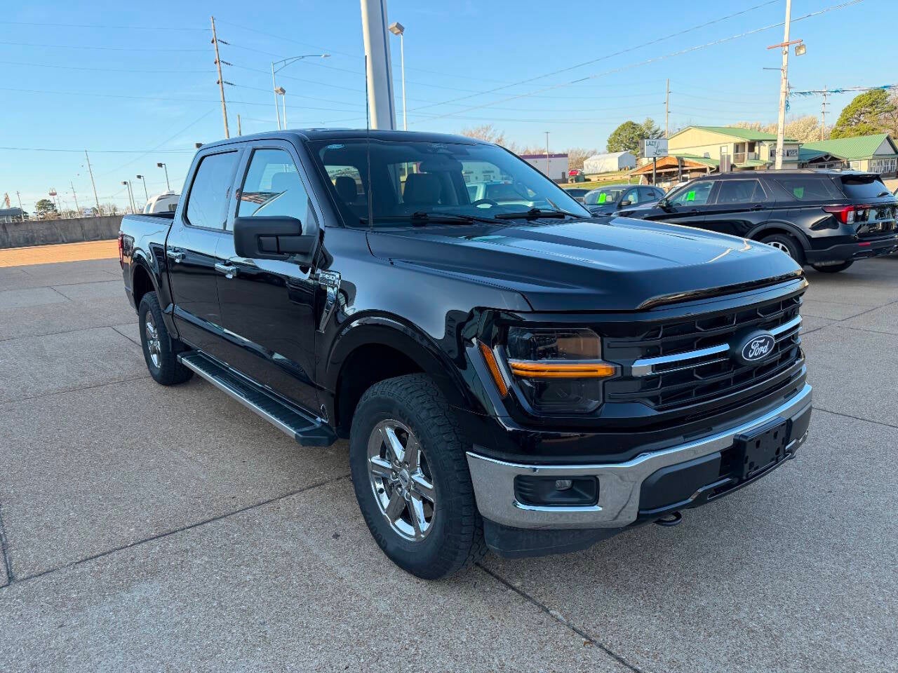 2025 Ford F-150 XLT 4x4 4dr SuperCrew 5.5 ft. SB