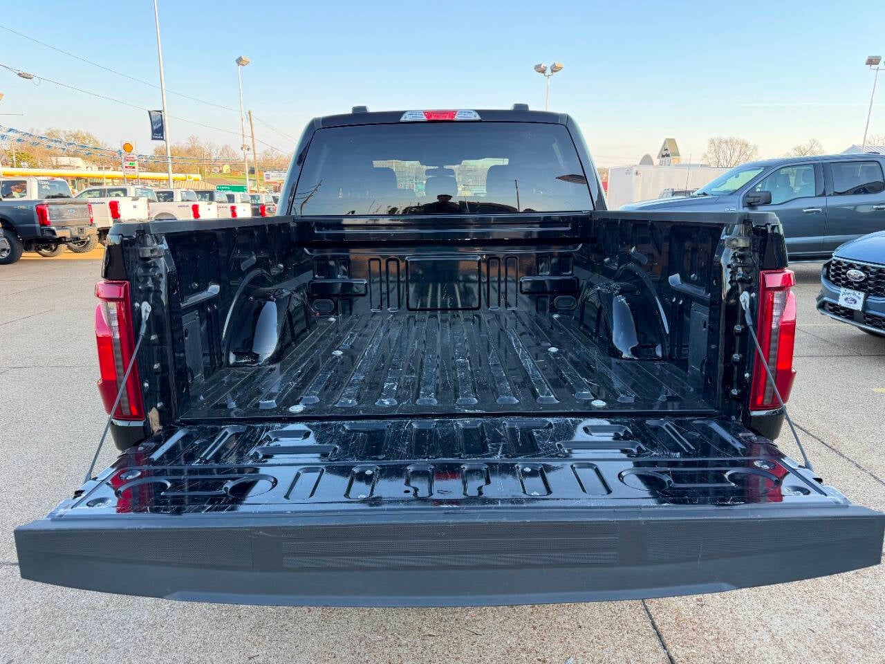 2025 Ford F-150 XLT 4x4 4dr SuperCrew 5.5 ft. SB