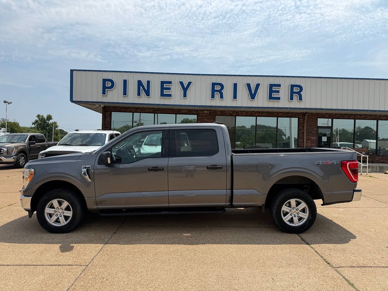 2021 Ford F-150 XLT 4x4 4dr SuperCrew 6.5 ft. SB