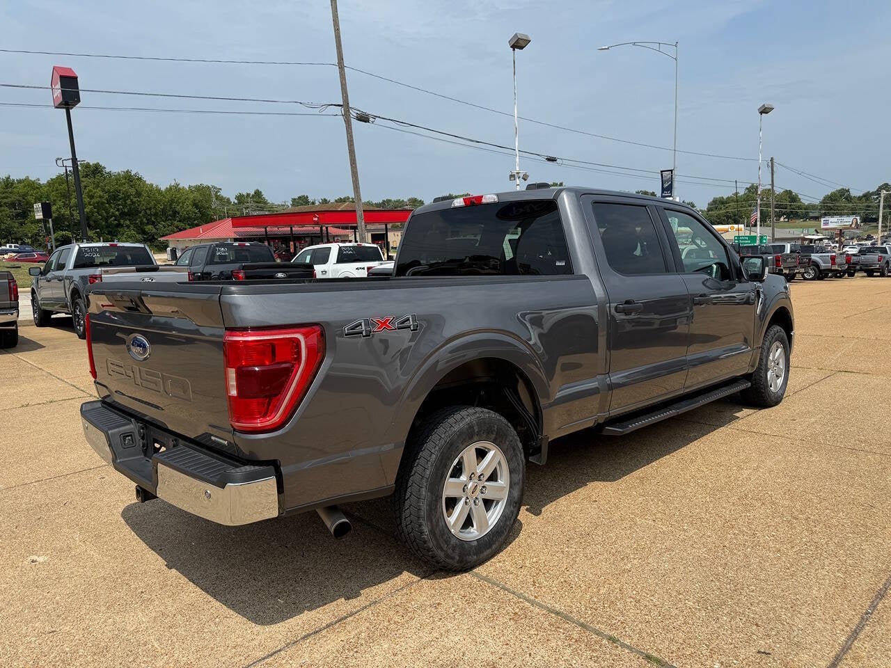 2021 Ford F-150 XLT 4x4 4dr SuperCrew 6.5 ft. SB