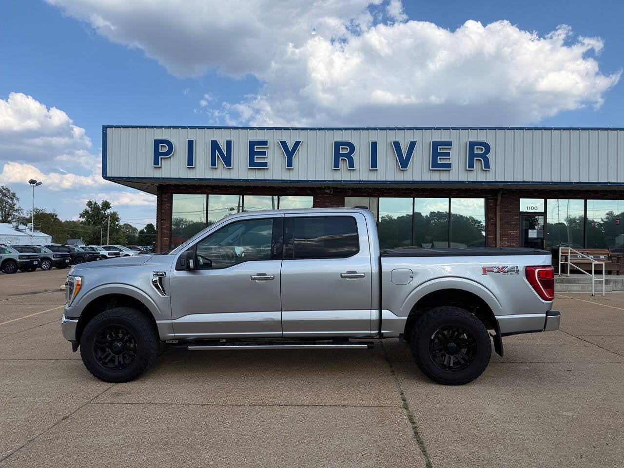 2021 Ford F-150 XLT 4x4 4dr SuperCrew 5.5 ft. SB