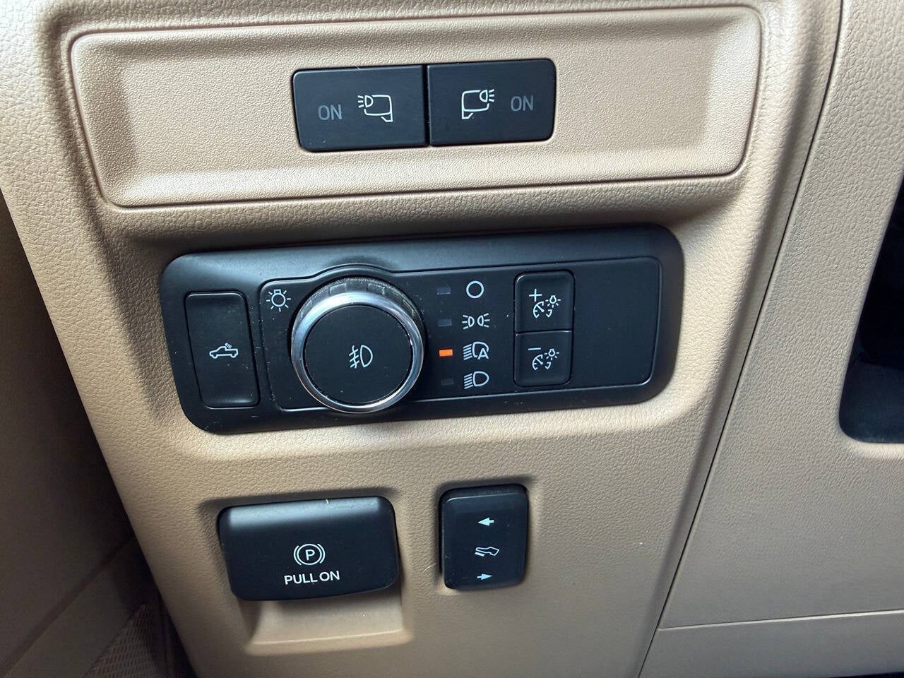 2022 Ford F-150 XLT 4x4 4dr SuperCrew 5.5 ft. SB