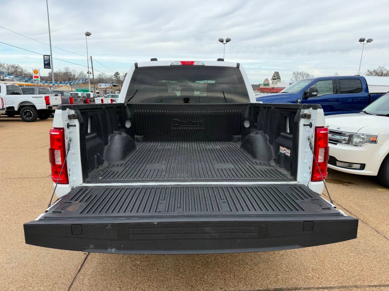 2023 Ford F-150 XLT 4x4 4dr SuperCrew 5.5 ft. SB