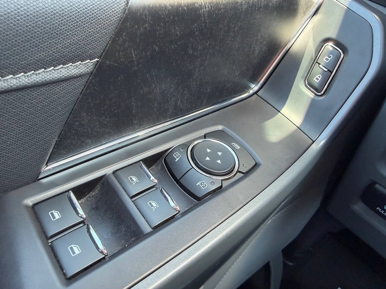 2022 Ford F-150 XLT 4x4 4dr SuperCrew 5.5 ft. SB
