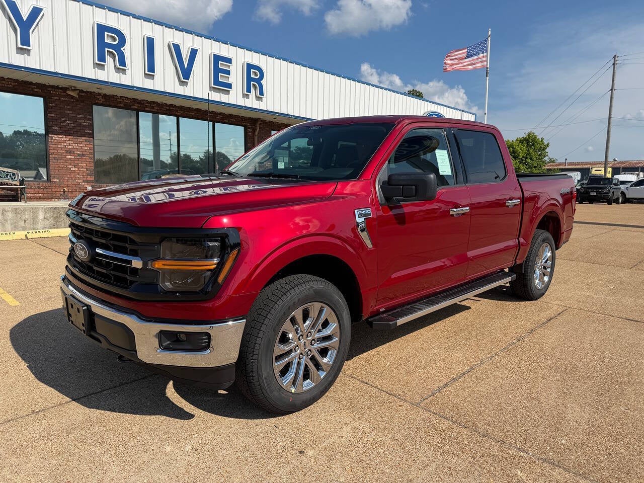 2026 Ford F-150 XLT 4x4 4dr SuperCrew 5.5 ft. SB