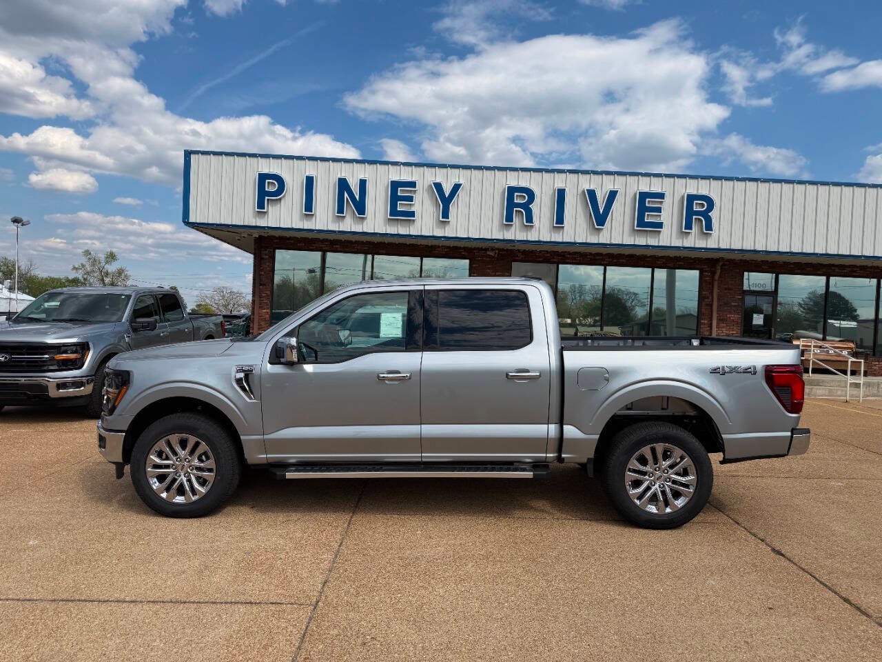 2026 Ford F-150 XLT 4x4 4dr SuperCrew 5.5 ft. SB