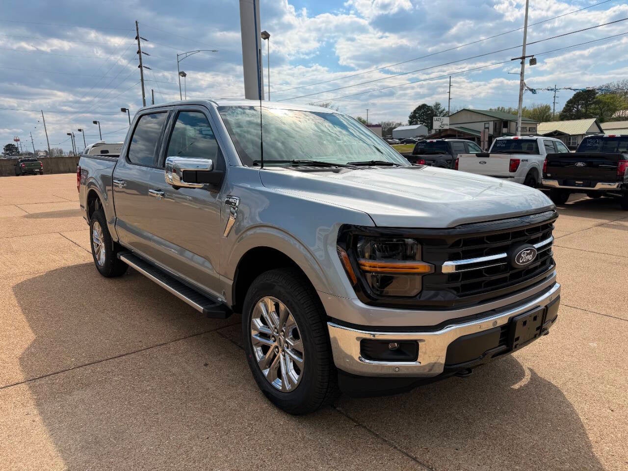 2026 Ford F-150 XLT 4x4 4dr SuperCrew 5.5 ft. SB