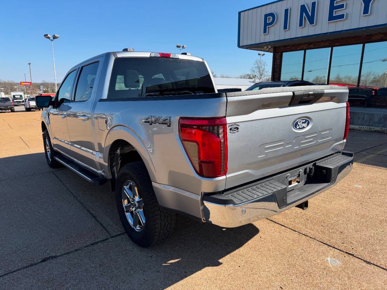 2025 Ford F-150 XLT 4x4 4dr SuperCrew 5.5 ft. SB