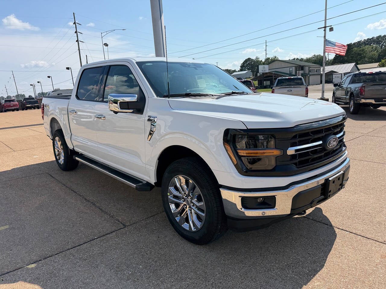 2026 Ford F-150 XLT 4x4 4dr SuperCrew 5.5 ft. SB