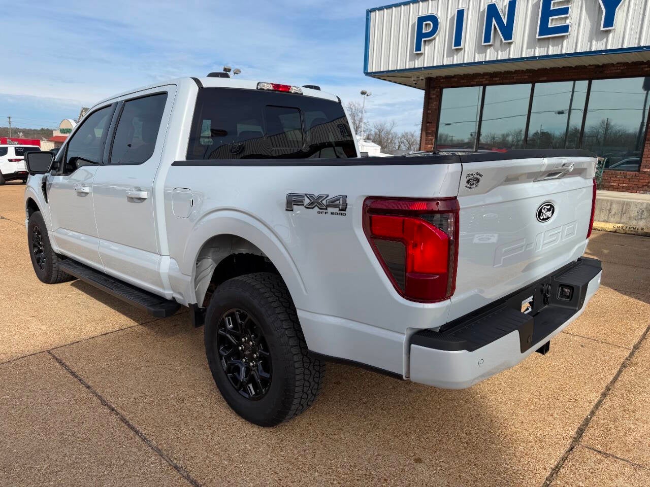 2025 Ford F-150 XLT 4x4 4dr SuperCrew 5.5 ft. SB