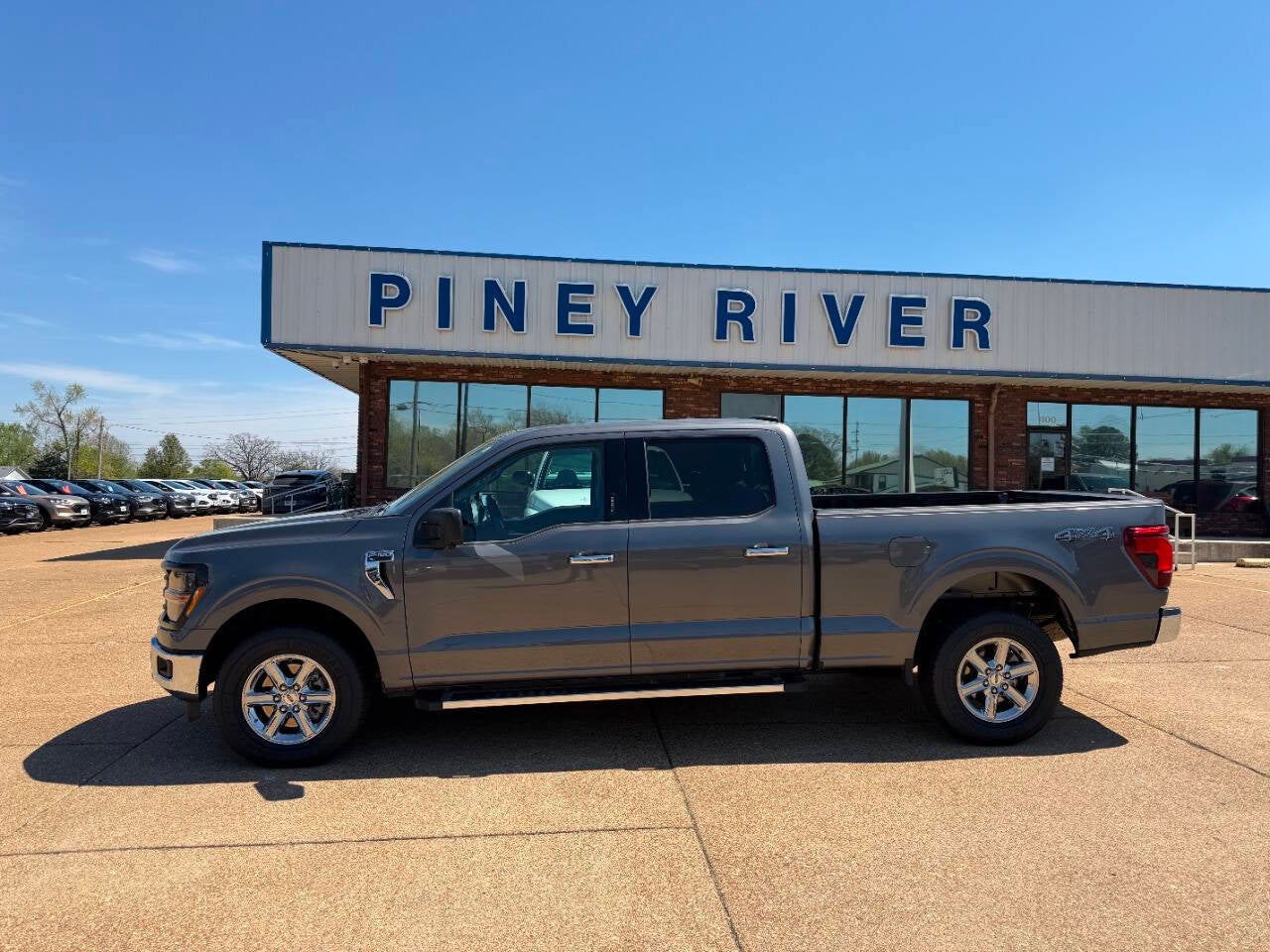 2024 Ford F-150 XLT 4x4 4dr SuperCrew 6.5 ft. SB