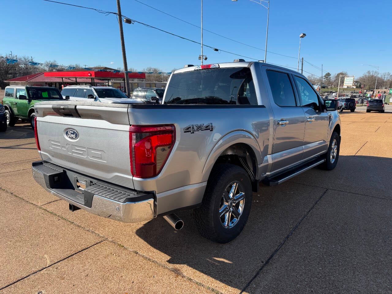 2025 Ford F-150 XLT 4x4 4dr SuperCrew 5.5 ft. SB